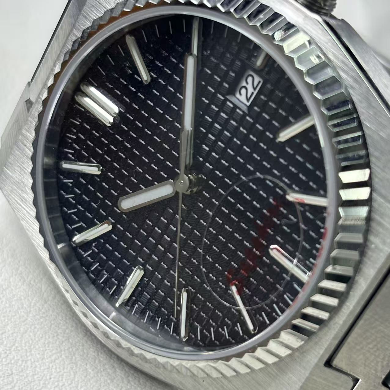 40 مللي متر ساعة سوبر بلاير ال - مراجعة Luxury Watch China وسعره
