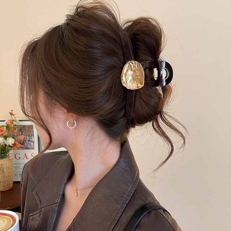 مشابك شعر كبيرة فريدة بتصميم ق - مراجعة Luxury Watch China وسعره