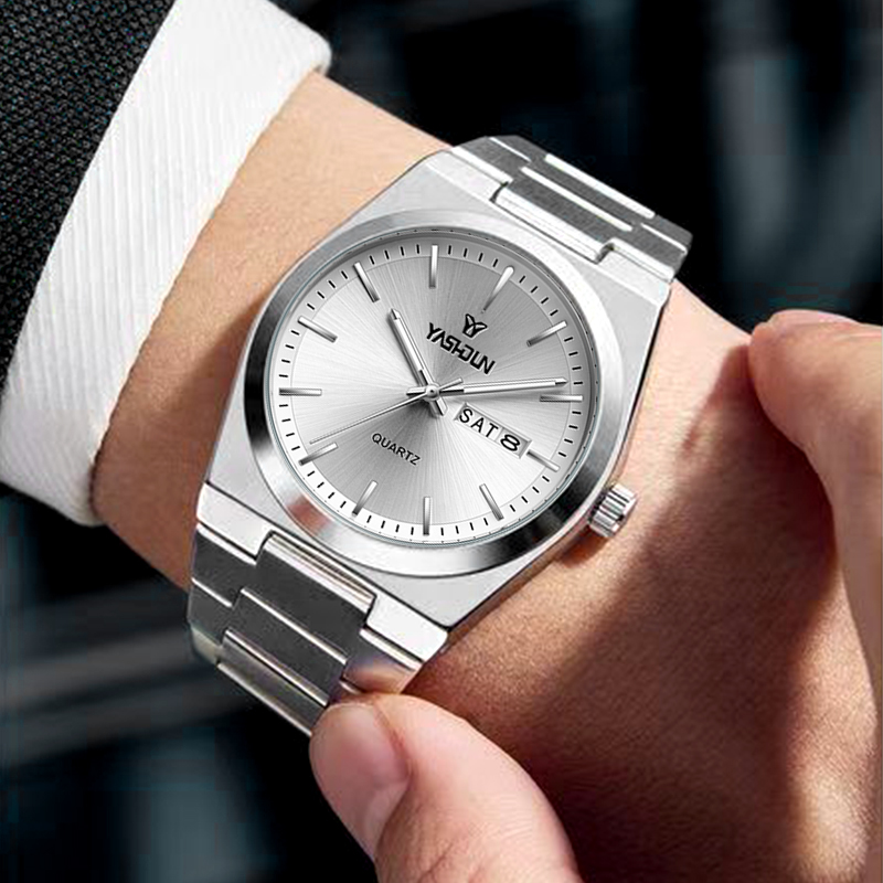 ساعات كوارتز فاخرة من الفولاذ  - مراجعة Luxury Watch Maker وسعره