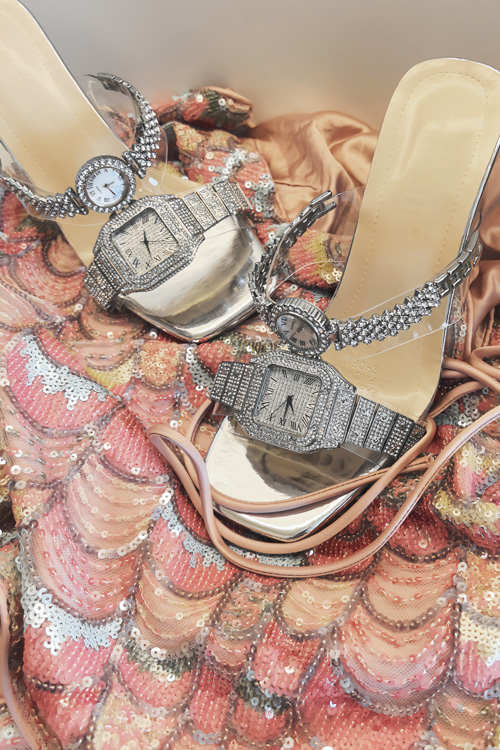 تصميم أصلي ساعة كريستال بكعب ع - مراجعة Luxury Watch Design وسعره