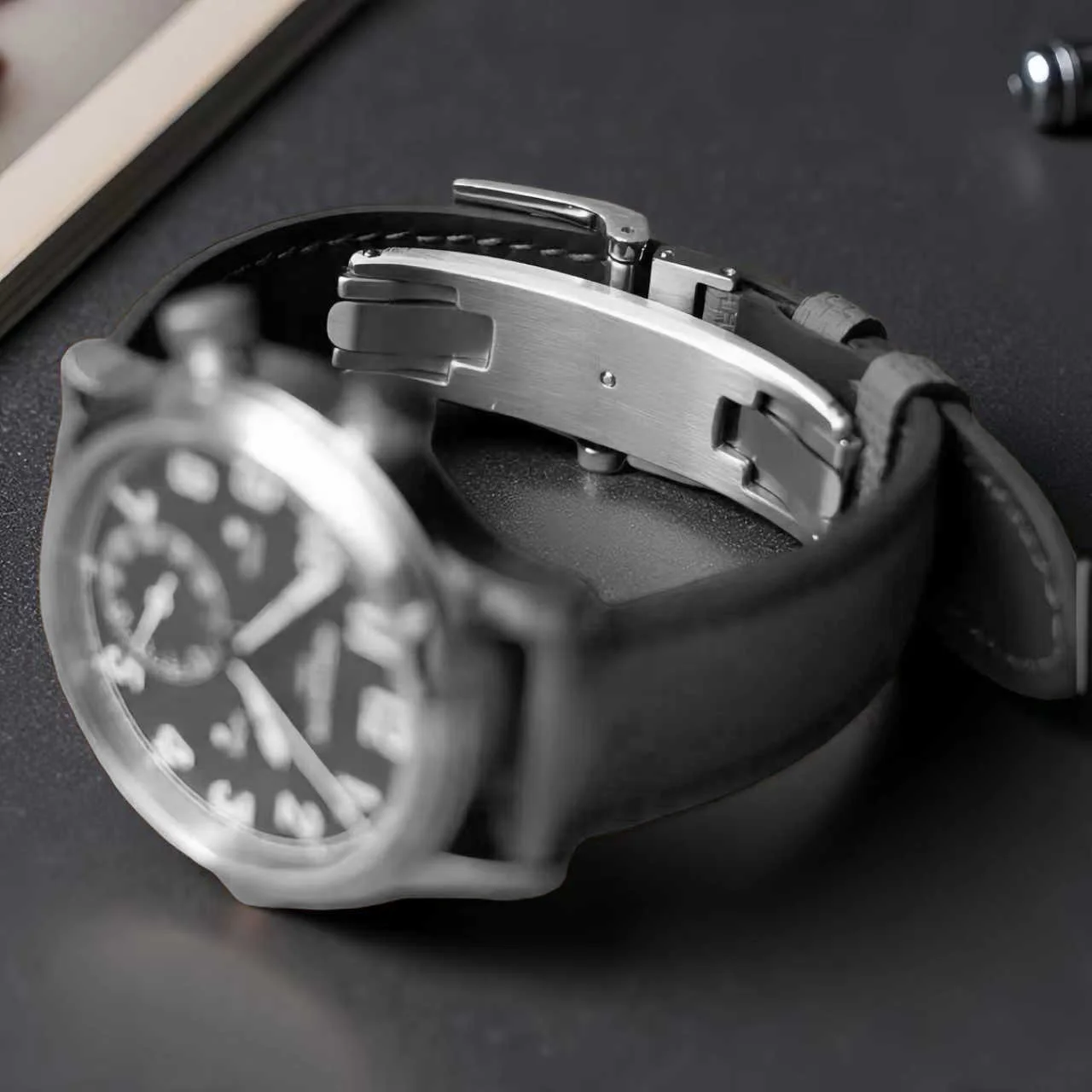 مشبك ساعة قابل للطي، مشبك زنبر - مراجعة Luxury Watch Online وسعره